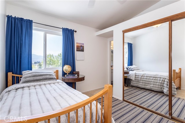 28138 Florence Lane, Canyon Country CA: https://media.crmls.org/medias/d458bb7a-4d1e-4b93-8e22-e2a273d3851b.jpg
