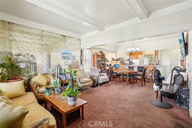 Detail Gallery Image 4 of 14 For 3970 Dalton Ave, Los Angeles,  CA 90062 - 2 Beds | 2 Baths