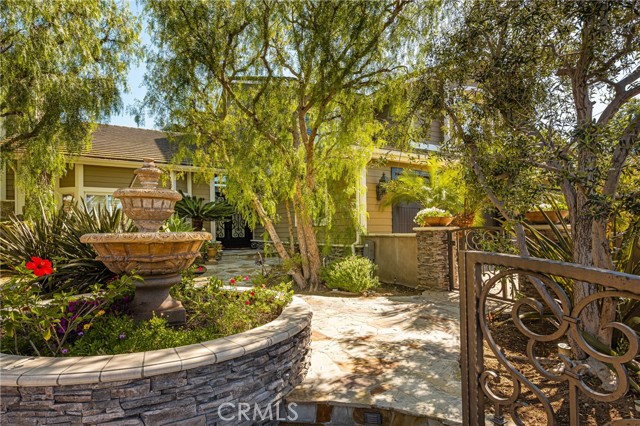 Detail Gallery Image 4 of 63 For 2281 Orchard Dr, Newport Beach,  CA 92660 - 3 Beds | 3 Baths