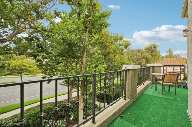 55 Via Cordoba, Rancho Santa Margarita CA: https://media.crmls.org/medias/d45b5bd0-c3a6-4620-b365-891f54a6d550.jpg