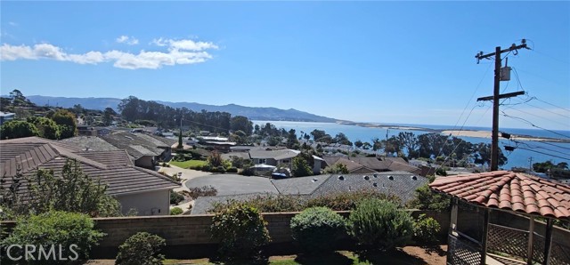 750 Luisita Street, Morro Bay CA: https://media.crmls.org/medias/d45bc6ba-a564-48d9-948a-504ea399e51e.jpg