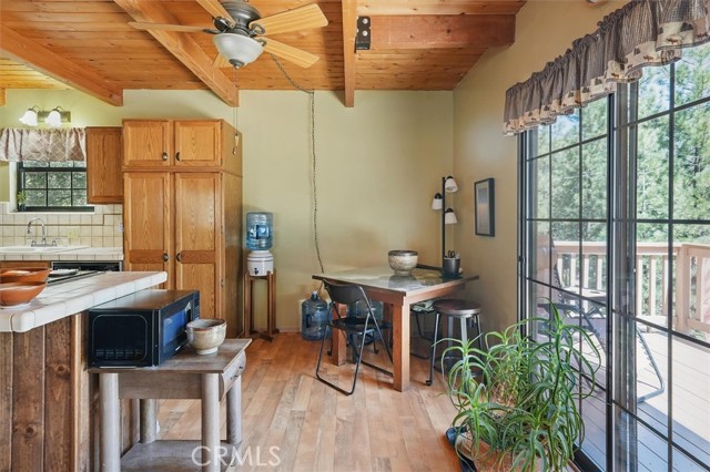 2229 Birchwood Way, Pine Mountain Club CA: https://media.crmls.org/medias/d45c047d-0e71-46ca-bafd-bcd24d5242d9.jpg