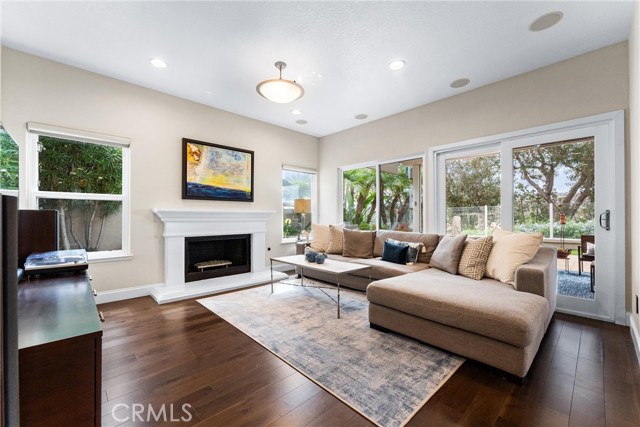 10 Sitges, Laguna Niguel CA: https://media.crmls.org/medias/d45c1458-82d9-4f98-abbe-dcf174900c34.jpg