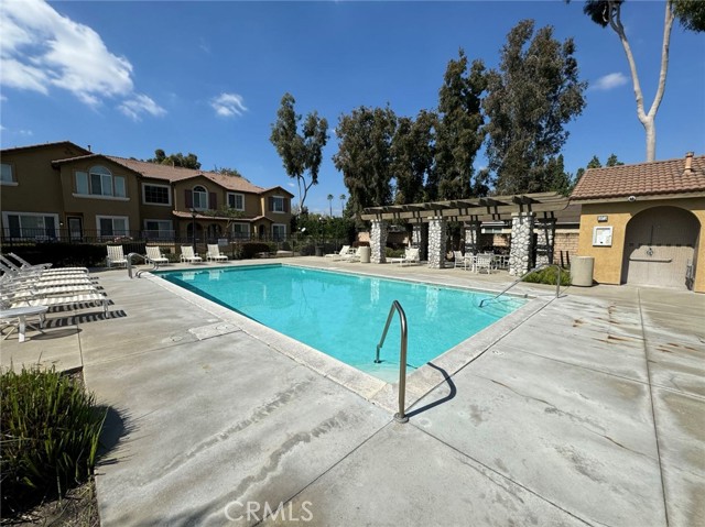 Detail Gallery Image 21 of 22 For 1135 N Solano Privado #C,  Ontario,  CA 91764 - 3 Beds | 2/1 Baths