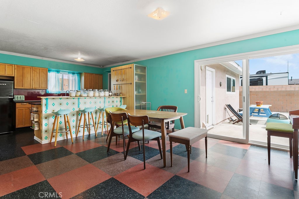 https://media.crmls.org/medias/d45d13cd-950c-4c92-b067-d9904d761f61.jpg?preset=X-Large