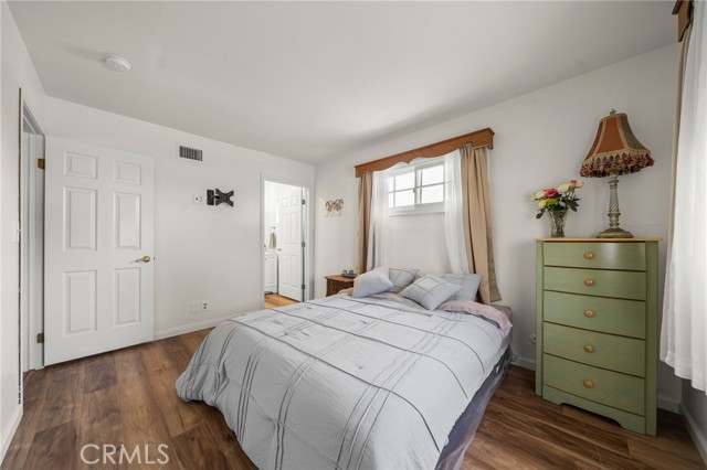 1414 East Baldwin Avenue, Orange CA: https://media.crmls.org/medias/d45d75e8-2c09-45b4-9ec3-60774f7e02a1.jpg