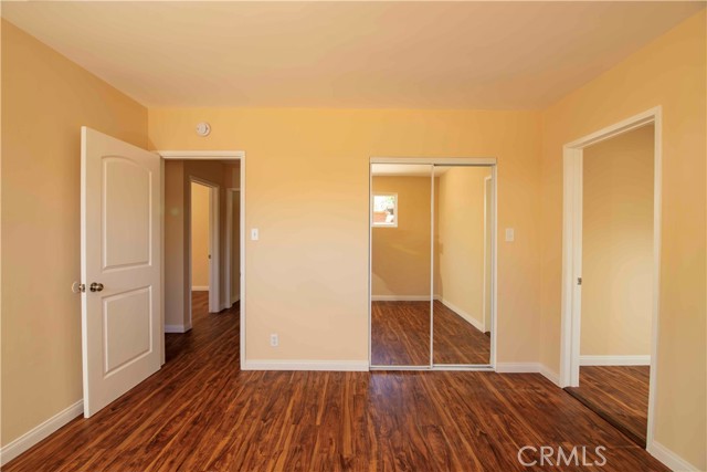6911 Enfield Avenue, Reseda CA: https://media.crmls.org/medias/d45d8bf4-13ef-4630-a422-2098fbc58378.jpg