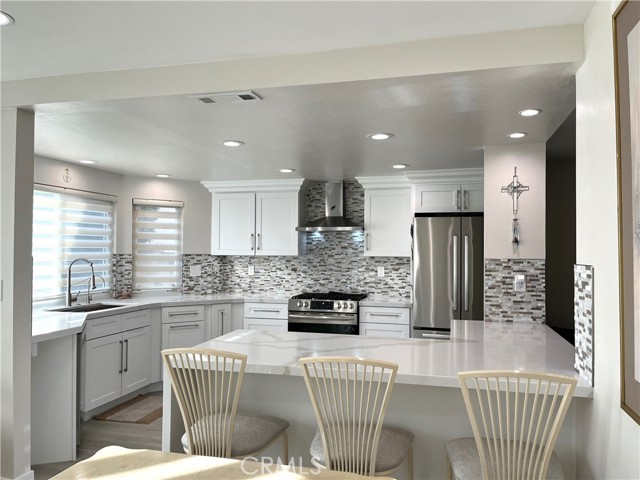 12170 Crystal Ridge Way, Porter Ranch CA: https://media.crmls.org/medias/d45db225-3b24-4039-ad55-11a6d4f8843a.jpg