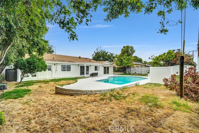 2842 E Virginia Avenue, Anaheim CA: https://media.crmls.org/medias/d45e3181-1afd-4138-9834-67eb3ce74c94.jpg