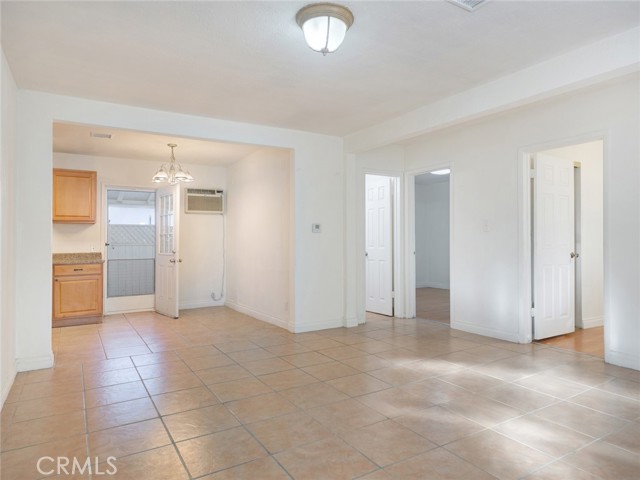 Detail Gallery Image 10 of 36 For 5020 Topanga Canyon, Woodland Hills,  CA 91364 - 2 Beds | 1 Baths