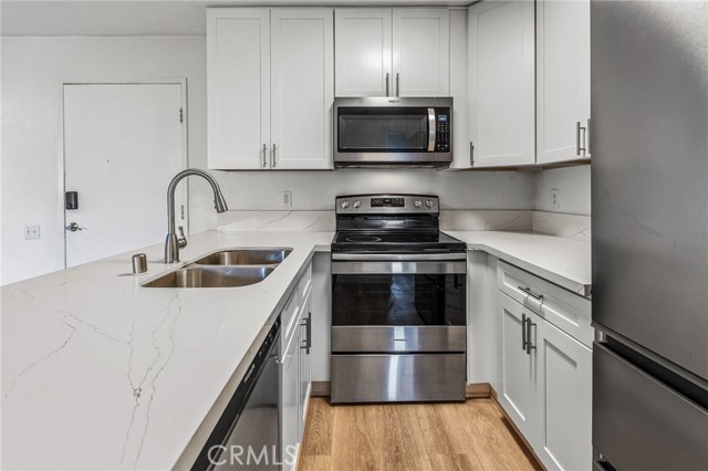 4064 Huerfano Avenue, San Diego CA: https://media.crmls.org/medias/d45e8784-fade-48e5-b6bf-2b156eb4e229.jpg
