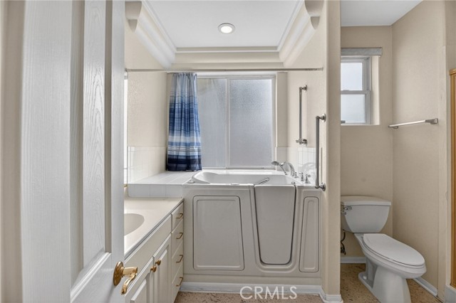 Detail Gallery Image 32 of 65 For 29886 Bahia Dr, Canyon Lake,  CA 92587 - 3 Beds | 2 Baths