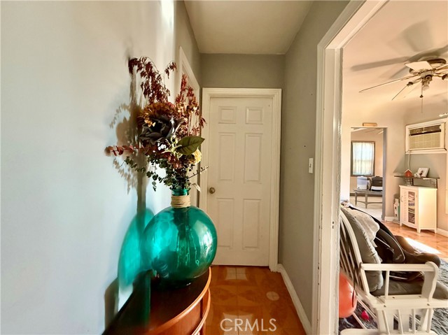 Detail Gallery Image 15 of 18 For 739 W 5th, Azusa,  CA 91702 - 2 Beds | 1 Baths