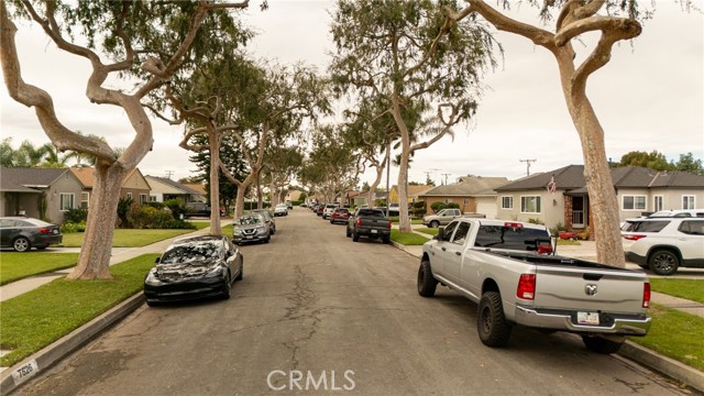 Detail Gallery Image 37 of 42 For 7526 Glengarry, Whittier,  CA 90606 - 4 Beds | 2 Baths