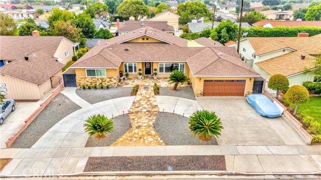 Detail Gallery Image 4 of 67 For 810 Cedar Ave, Brea,  CA 92821 - 4 Beds | 3 Baths