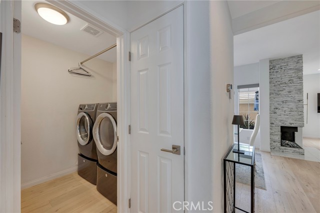 939 Blue Mountain, Westlake Village CA: https://media.crmls.org/medias/d460e810-af18-4b6f-90b0-c7bcba09456c.jpg