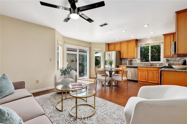 226 Greenmoor, Irvine CA: https://media.crmls.org/medias/d4611a13-2642-44c5-ba13-1f004b4a0fb5.jpg
