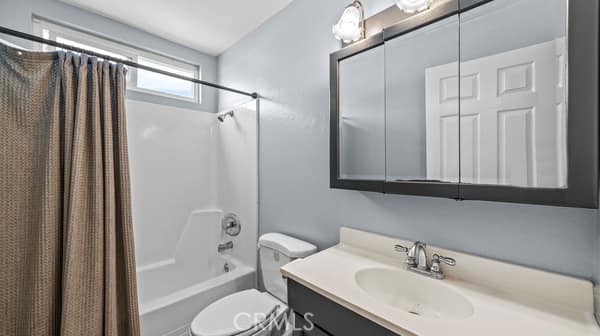 Detail Gallery Image 20 of 36 For 4665 La Paz Ln, Riverside,  CA 92501 - 4 Beds | 2 Baths