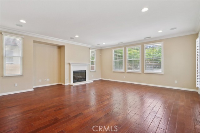 27 Antique Rose, Irvine CA: https://media.crmls.org/medias/d461ca61-5b71-4079-a900-8fe35c2a4f36.jpg