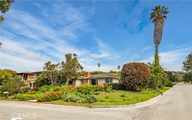 2672 Via Pacheco, Palos Verdes Estates, California 90274, 3 Bedrooms Bedrooms, ,1 BathroomBathrooms,Residential,Sold,Via Pacheco,SB24043722