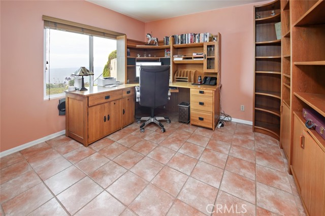 Detail Gallery Image 33 of 47 For 31059 Hawksmoor Dr, Rancho Palos Verdes,  CA 90275 - 5 Beds | 4 Baths