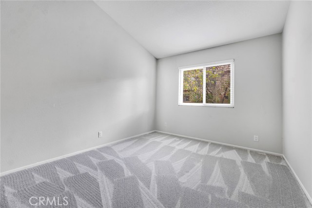 Detail Gallery Image 14 of 29 For 22735 Copper Hill Dr #10,  Saugus,  CA 91350 - 3 Beds | 2/1 Baths