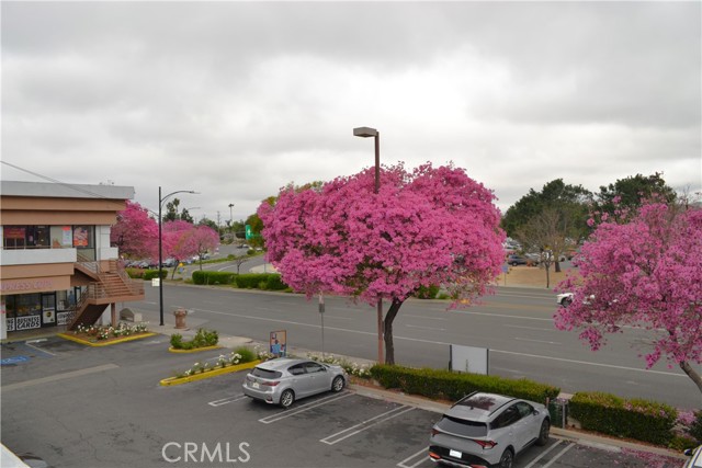 916 W Burbank Boulevard, Burbank, California 91506, ,Commercial Lease,For Rent,916 W Burbank Boulevard,CRSR25070336