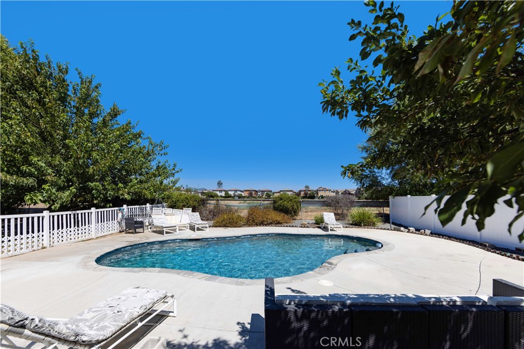 D4652D87 6583 4741 B27E 3Ab42A450009 24160 Lenox Lane #A, Murrieta, Ca 92562 &Lt;Span Style='BackgroundColor:transparent;Padding:0Px;'&Gt; &Lt;Small&Gt; &Lt;I&Gt; &Lt;/I&Gt; &Lt;/Small&Gt;&Lt;/Span&Gt;