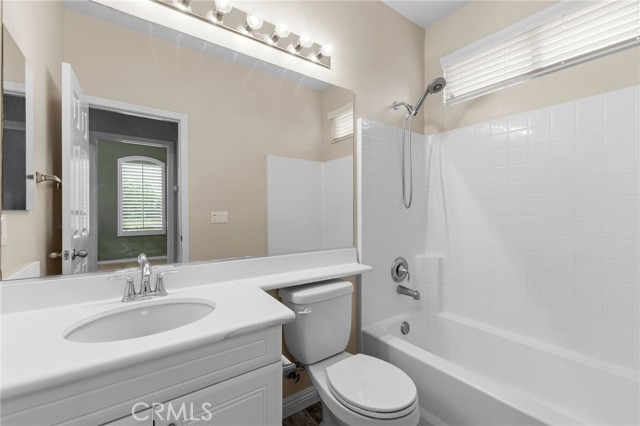 Detail Gallery Image 13 of 75 For 325 Deodar St, Redlands,  CA 92374 - 6 Beds | 4 Baths