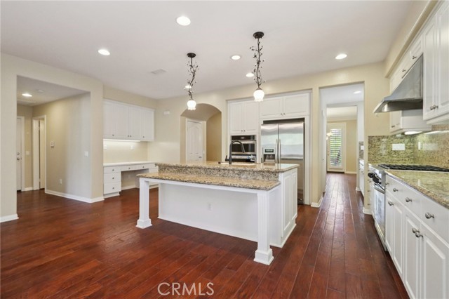 27 Antique Rose, Irvine CA: https://media.crmls.org/medias/d465f530-3f12-4a9d-845b-e4bc3e381ae5.jpg