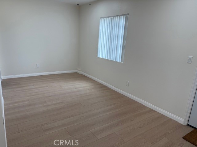 property-img