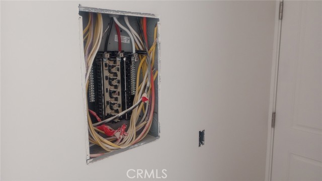 Detail Gallery Image 3 of 38 For 1907 W 154th Pl #B,  Gardena,  CA 90249 - 1 Beds | 1 Baths