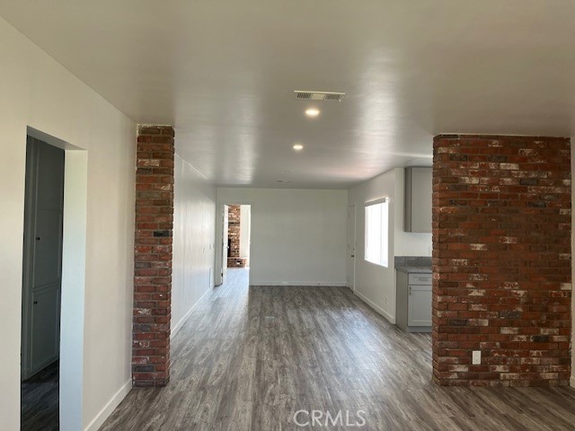 9025 Gullo Avenue, Arleta CA: https://media.crmls.org/medias/d4680eb0-9abb-4528-8555-c03faf23b18d.jpg