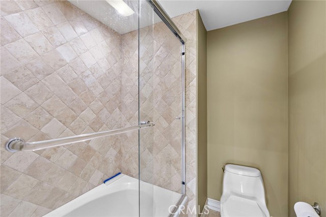 Detail Gallery Image 17 of 22 For 19 Kamalii Ct #257,  Newport Beach,  CA 92663 - 2 Beds | 2/1 Baths