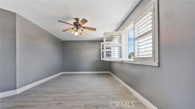 8377 Yarrow Lane, Riverside CA: https://media.crmls.org/medias/d468e470-de5d-4587-aad0-57a8f40c890a.jpg