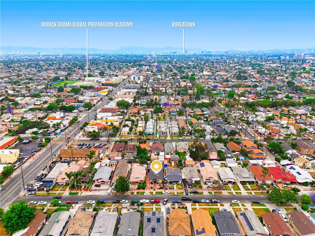 https://media.crmls.org/medias/d469f477-34e6-4575-81b2-b6d4917e0148.jpg?preset=X-Large