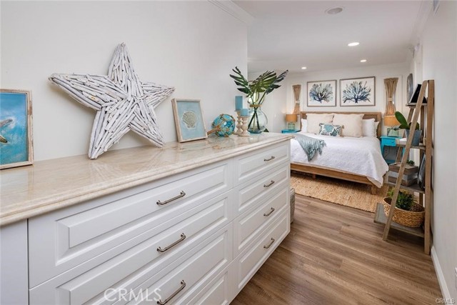 Detail Gallery Image 9 of 45 For 1501 E Balboa Bld, Newport Beach,  CA 92661 - 5 Beds | 4 Baths