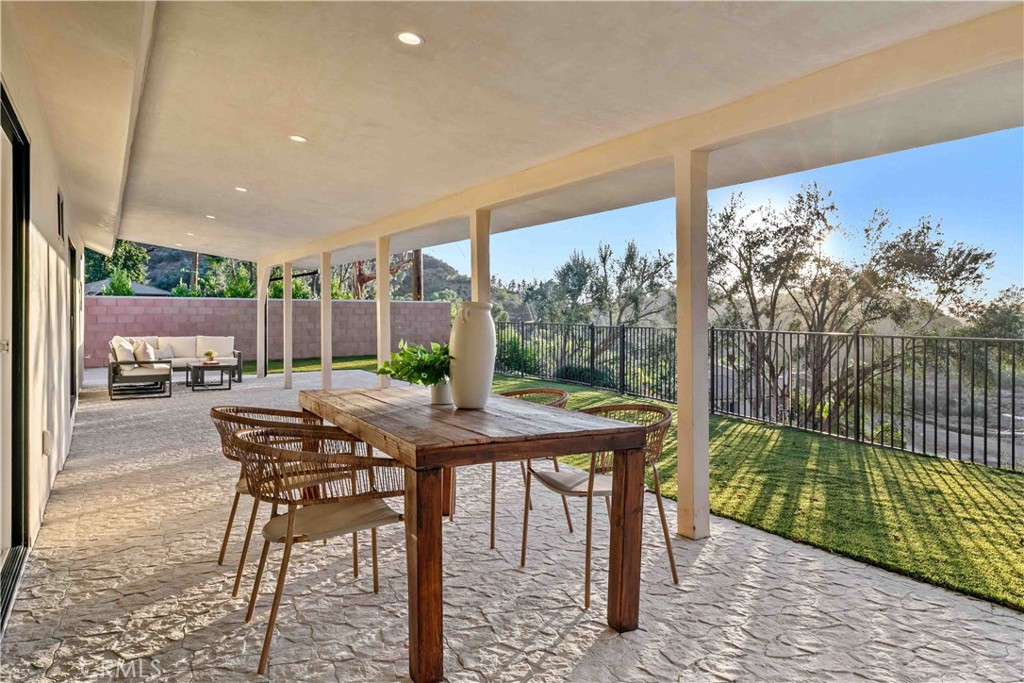 D46B369C 2072 4A41 8Bdc 254Bb53C23Fb 11521 Dellmont, Tujunga, Ca 91042 &Lt;Span Style='BackgroundColor:transparent;Padding:0Px;'&Gt; &Lt;Small&Gt; &Lt;I&Gt; &Lt;/I&Gt; &Lt;/Small&Gt;&Lt;/Span&Gt;