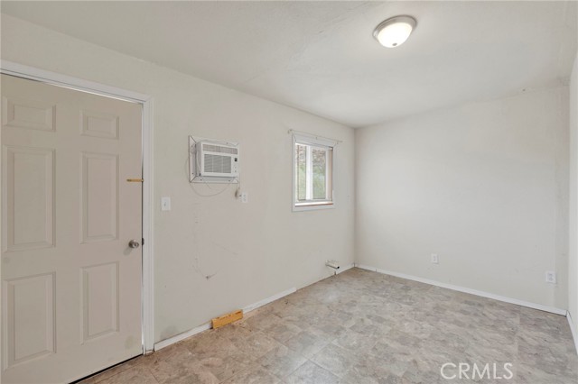 Detail Gallery Image 42 of 75 For 12660 Ivanhoe Rd, Lucerne Valley,  CA 92356 - 12 Beds | 12 Baths