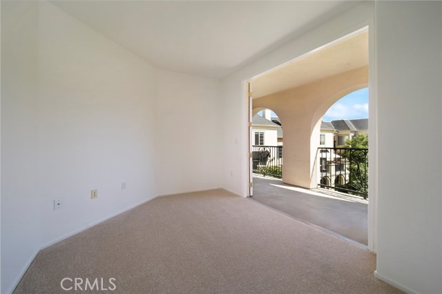 2457 Watermarke Place, Irvine CA: https://media.crmls.org/medias/d46c66f6-a4f5-491f-ab4e-7424afb7f26c.jpg