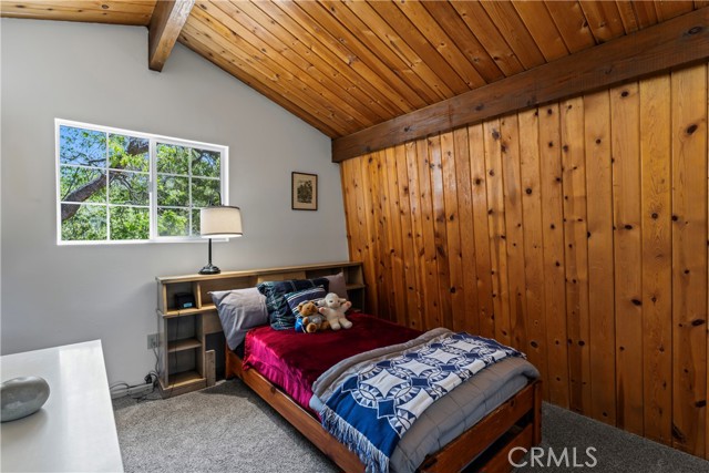 Detail Gallery Image 26 of 37 For 1555 Moon Dr, Lake Arrowhead,  CA 92352 - 2 Beds | 2 Baths