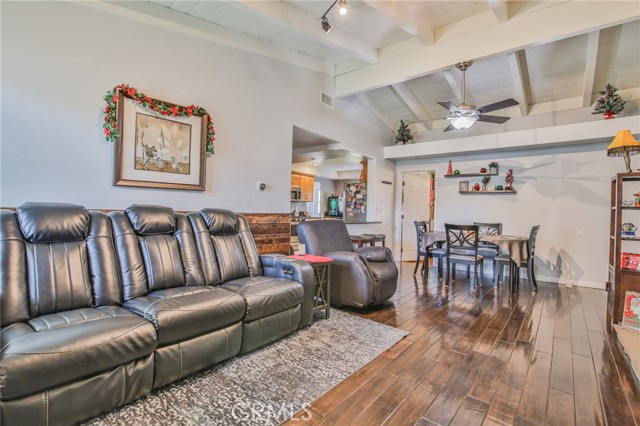 Detail Gallery Image 9 of 42 For 14212 Whiterock, La Mirada,  CA 90638 - 3 Beds | 2 Baths