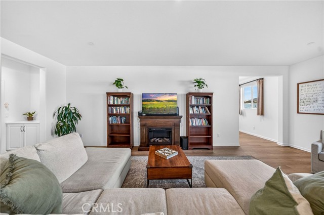 Detail Gallery Image 7 of 63 For 36316 Beacon Light Way, Wildomar,  CA 92595 - 4 Beds | 3 Baths