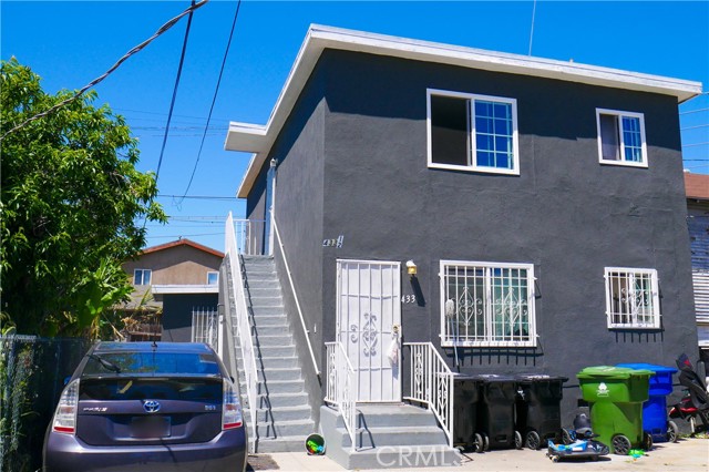 Detail Gallery Image 8 of 11 For 431 W 81st St, Los Angeles,  CA 90003 - 7 Beds | 3 Baths