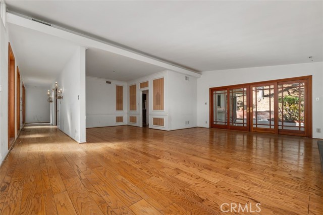 3635 Royal Woods photo 6
