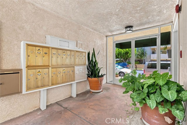 4807 Beck Ave Unit 4, Los Angeles, CA 91601 photo 3
