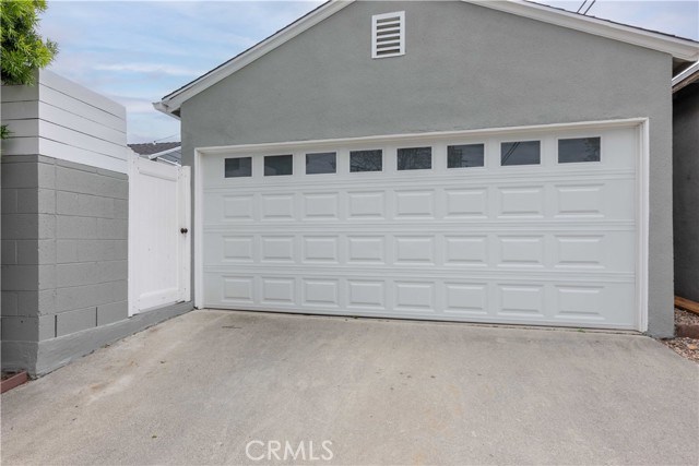 5741 Candor, Lakewood CA: https://media.crmls.org/medias/d47039f7-cadd-421c-8144-674d451df02b.jpg