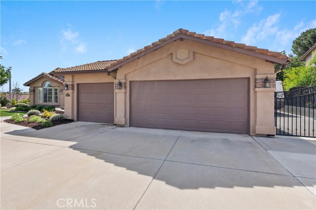 Detail Gallery Image 5 of 58 For 6717 Mission Grove Pkwy, Riverside,  CA 92506 - 4 Beds | 2 Baths