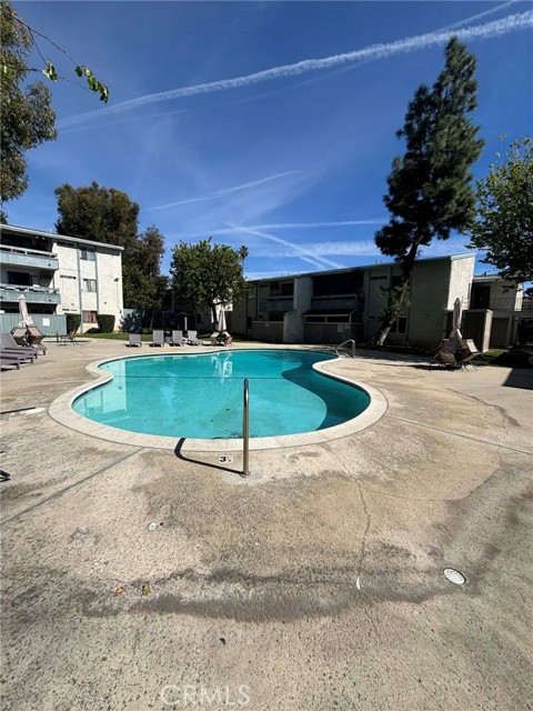 Detail Gallery Image 5 of 33 For 21800 Schoenborn St #217,  Canoga Park,  CA 91304 - 1 Beds | 1 Baths
