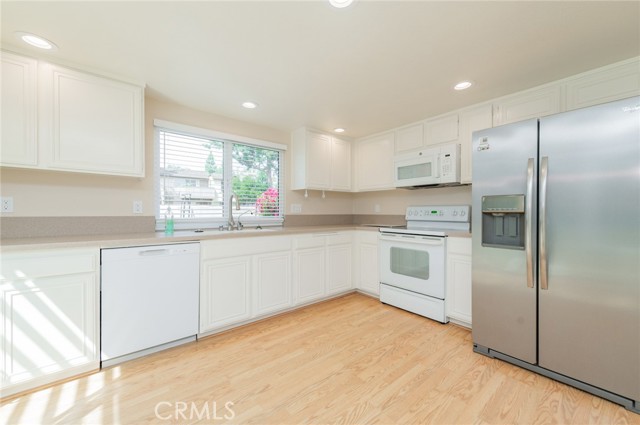 Detail Gallery Image 12 of 31 For 5 Deerwood W, Irvine,  CA 92604 - 3 Beds | 2 Baths